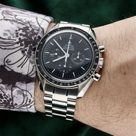 omega 3570.50.00|vintage omega speedmaster moon watch.